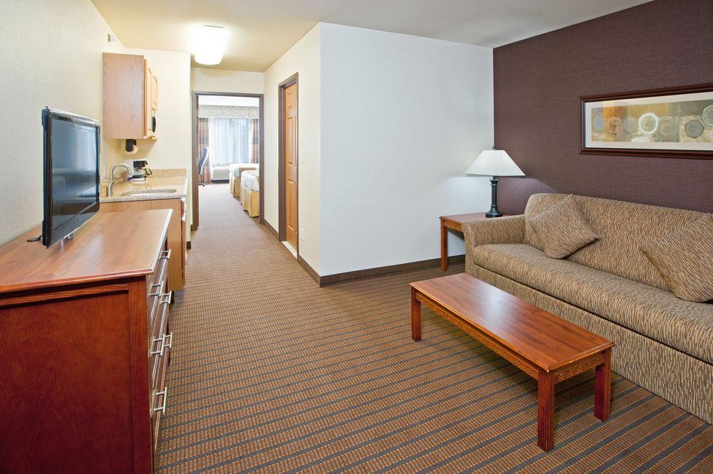 Holiday Inn Express Grand Rapids Southwest, An Ihg Hotel Грандвилл Экстерьер фото